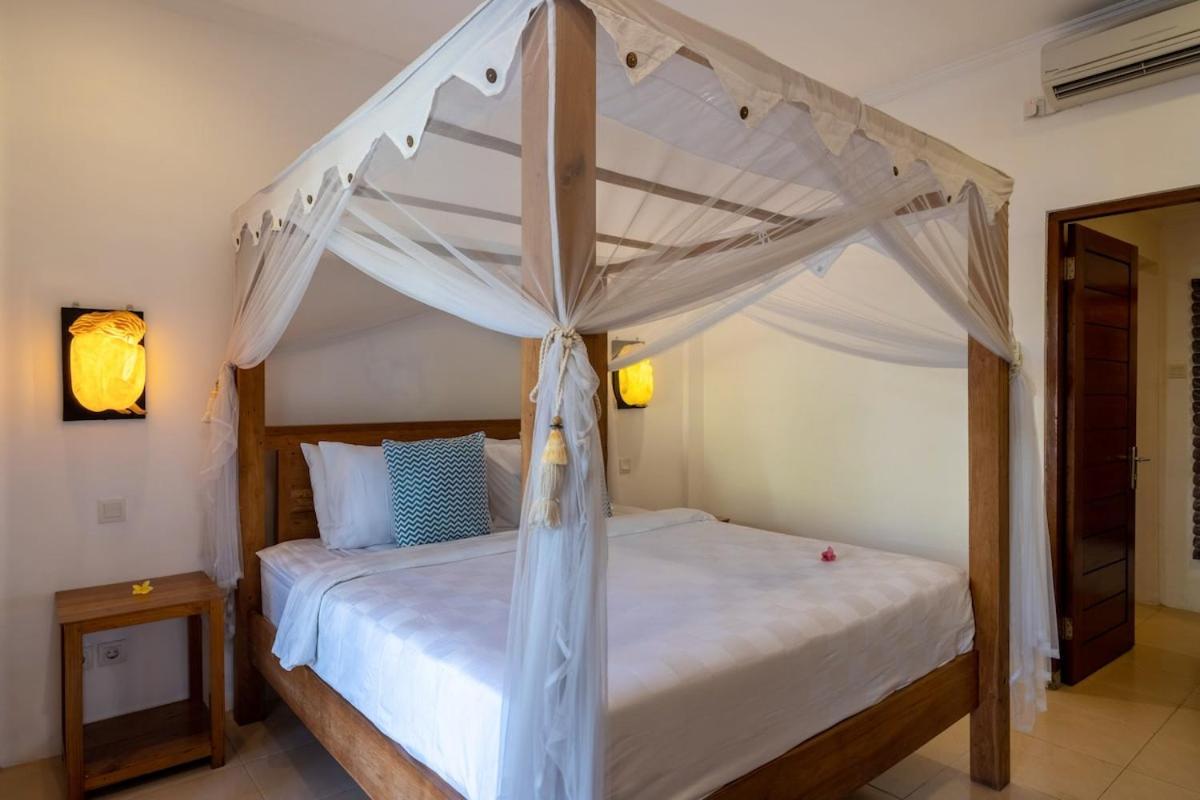 Genta- Petitenget 2br Villa, Walk To Beach! * Seminyak (Bali)