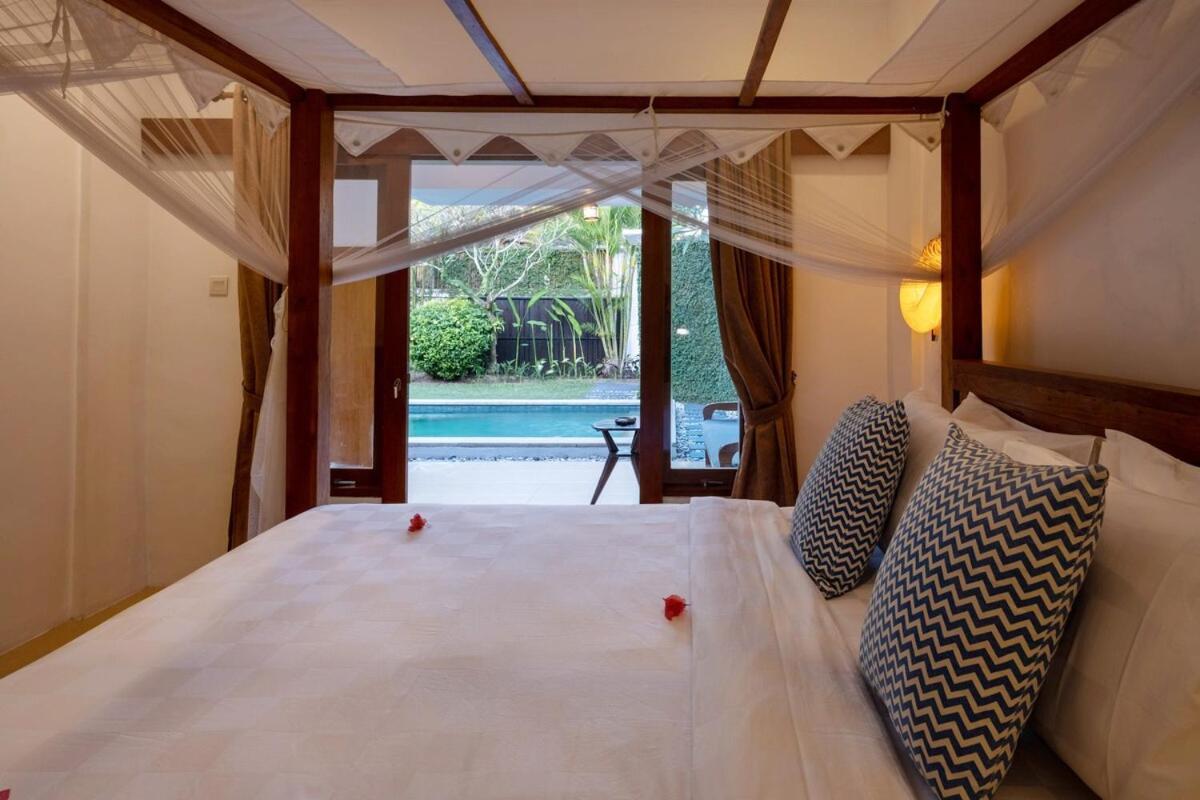 Genta- Petitenget 2br Villa, Walk To Beach! Seminyak (Bali)