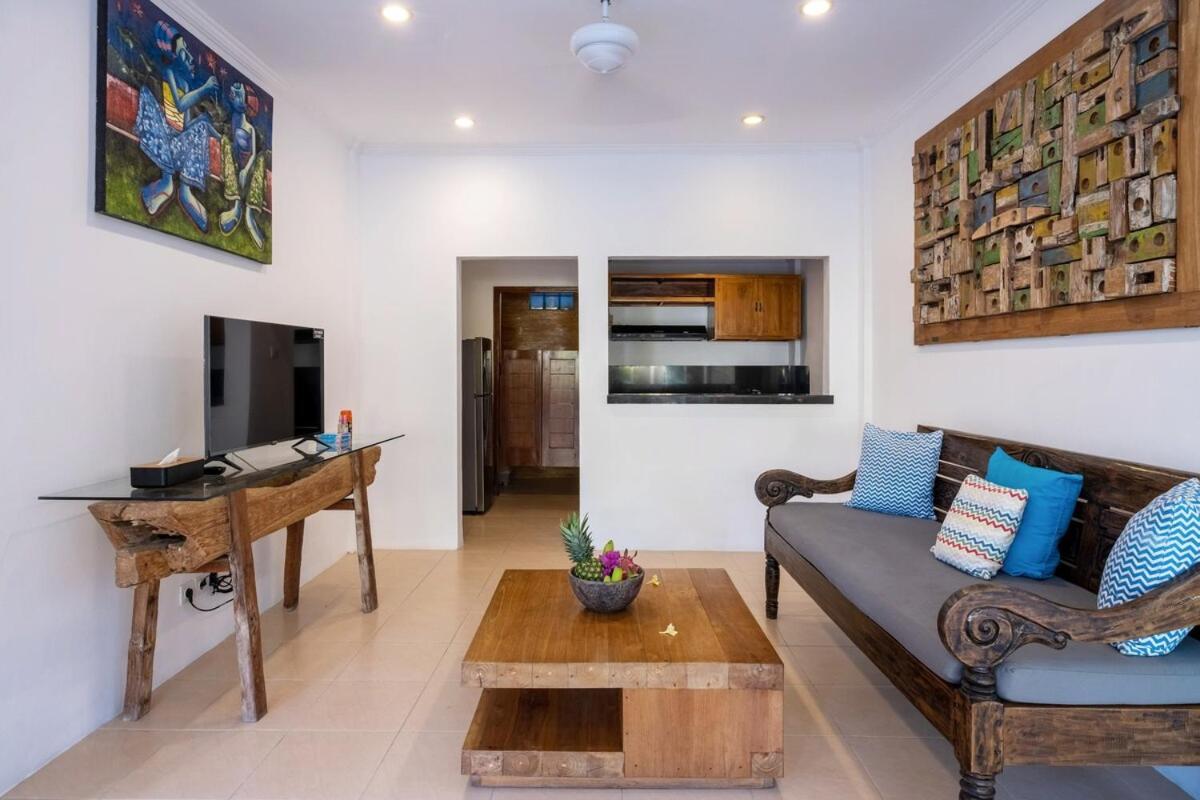 Villa Genta- Petitenget 2br Villa, Walk To Beach! *
